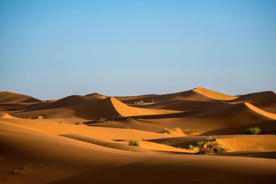 beautiful-shot-sand-dunes