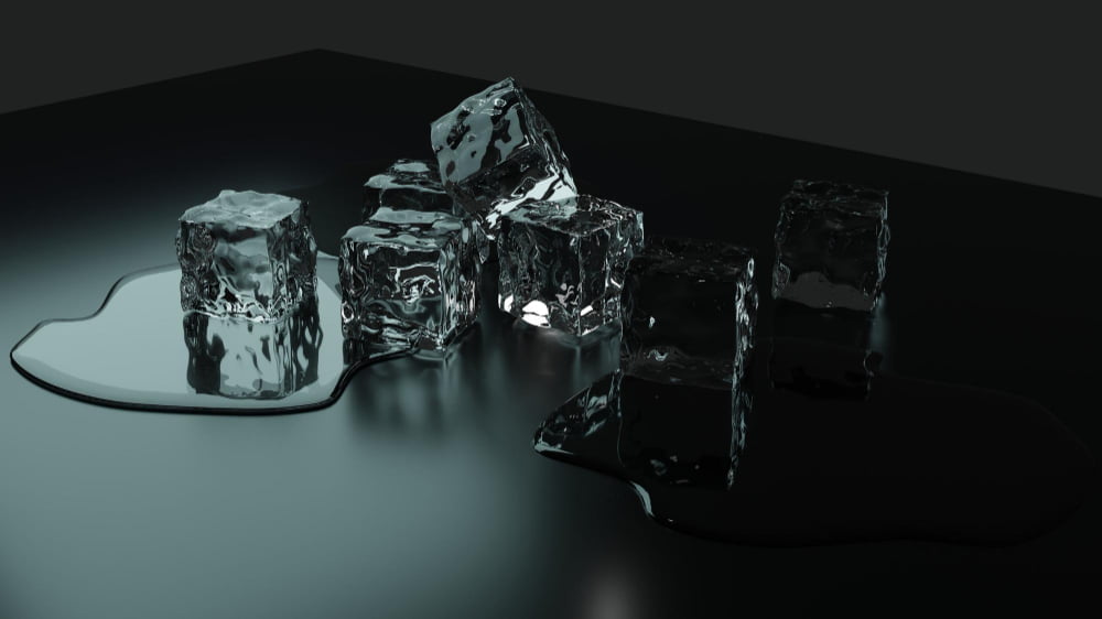 close-up-ice-cubes